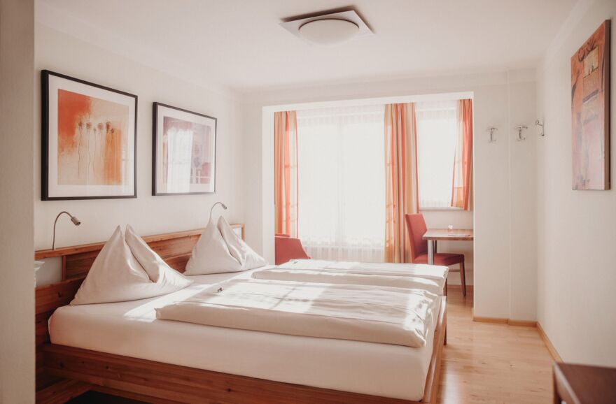 Komfort Doppelzimmer im Hotel Garni Binggl im Lungau.