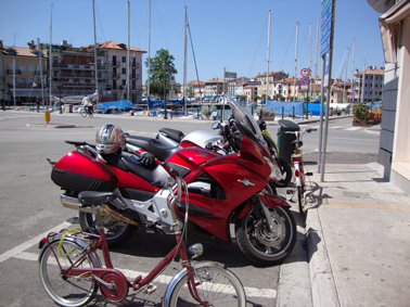 grado-mit-motorrad