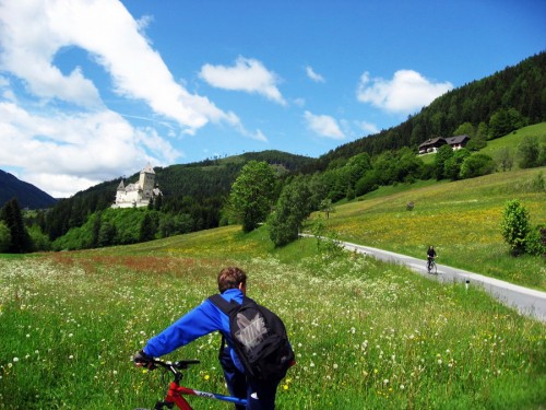 Beliebte Radtouren im sonnigen Süden Österreichs